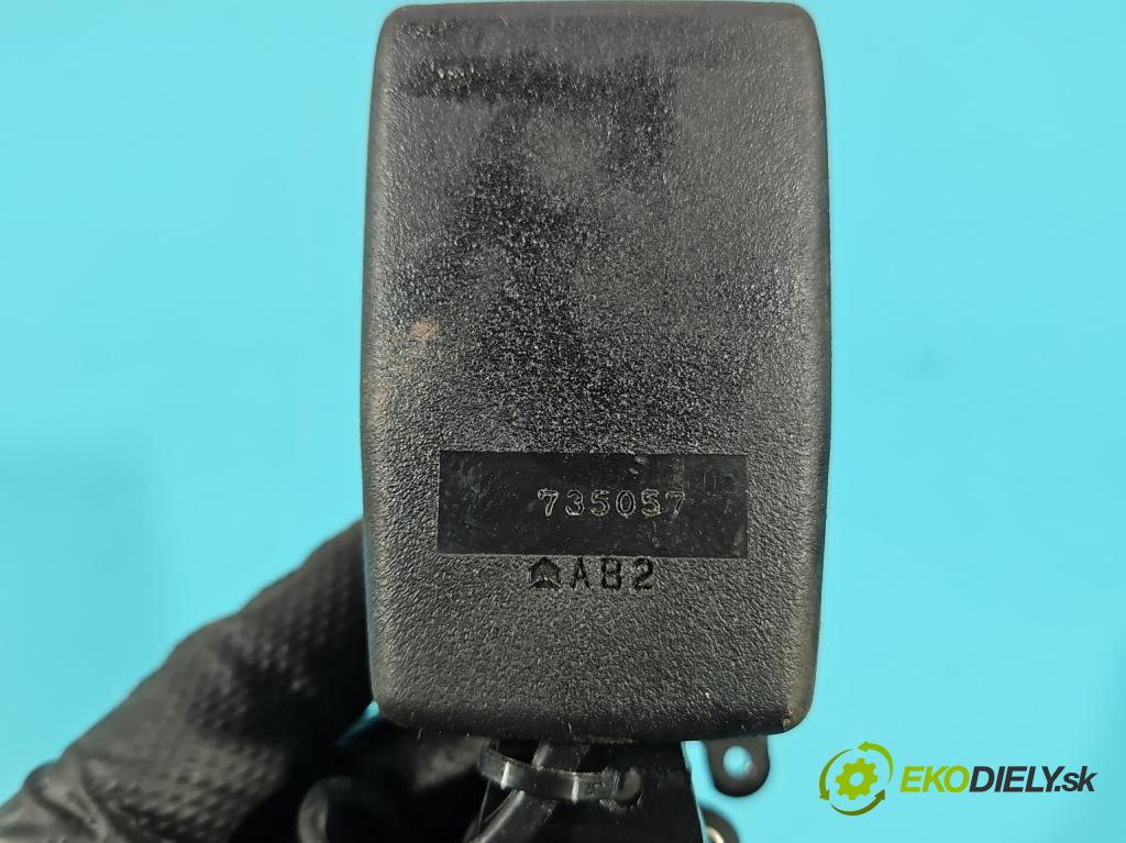 Honda Civic IX 2011-2017 1.8 16V 141 hp manual 104 kW 1798 cm3 5- stěna bezpečnost zadní střední: