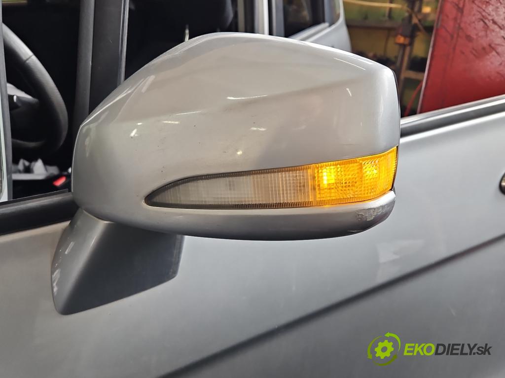 Honda Fr-v 2.0 16V 150 HP manual 110 kW 1998 cm3 5- zrkadlo ľavé  (Kľučka dverí ostatné)