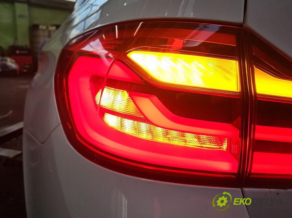 Bmw 5 G30 2017-2024 2.0d 190 HP automatic 140 kW 1995 cm3 5- svetlo / reflektor zadné ľavé blatník 7388947