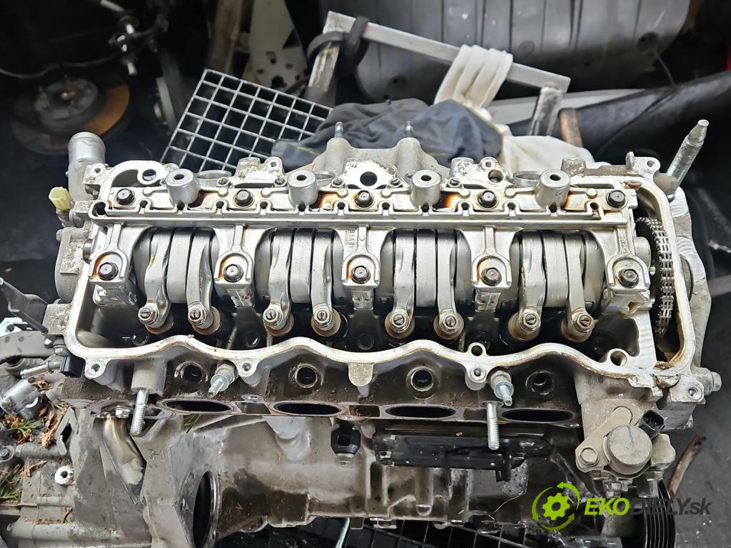 Honda Civic IX 2011-2017 1.8 16V 141 HP manual 104 kW 1798 cm3 5- motor benzín: R18Z4