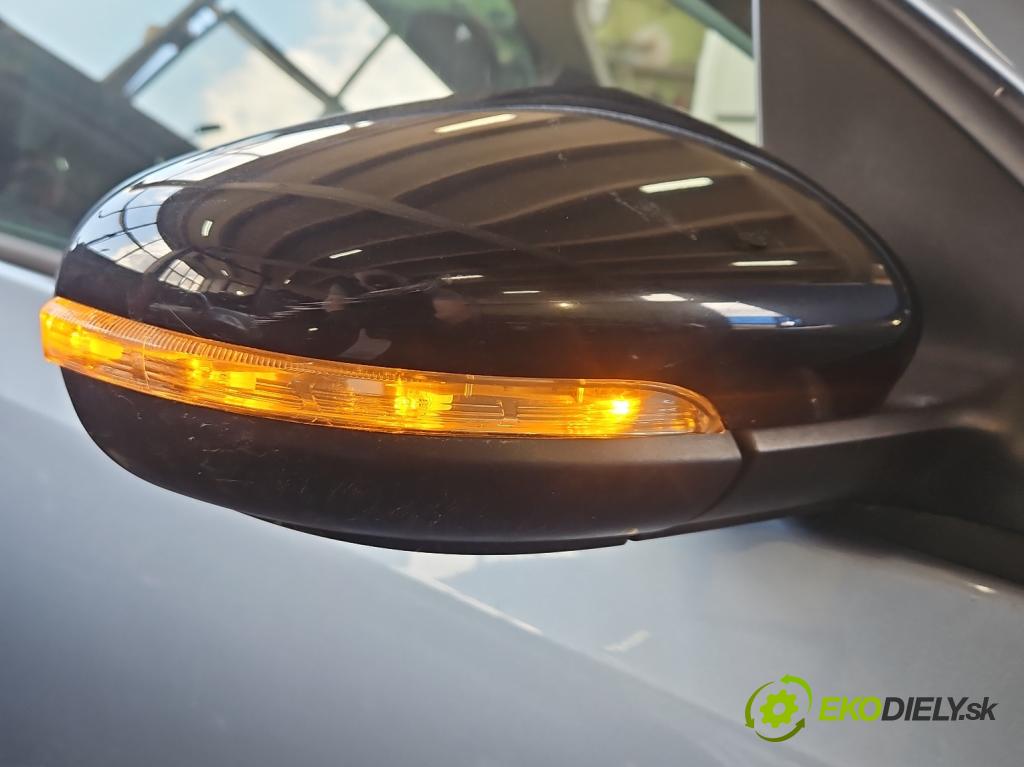 Vw Golf VI 2008-2013 1.2 TSI 105 HP manual 77 kW 1197 cm3 5- zrkadlo pravé 5K0857502CP (Kľučka dverí ostatné)