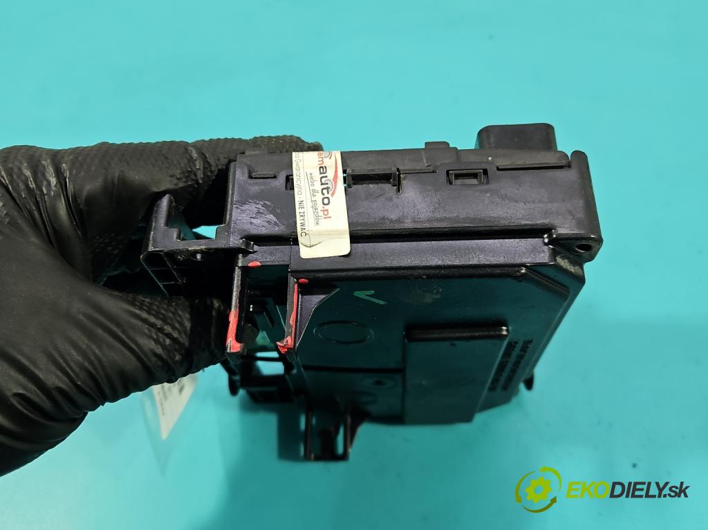Citroen C4 I 2004-2011 1.6 16V 109 HP manual 80 kW 1587 cm3 5- riadiaca jednotka ostatné 9661682980