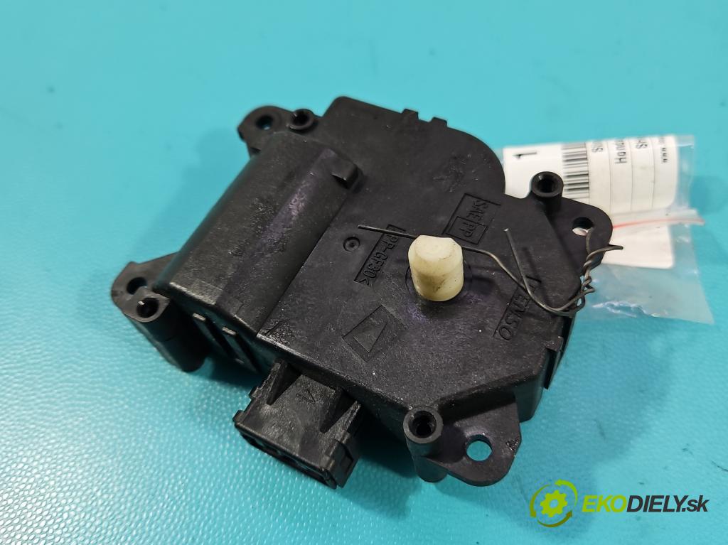Honda Civic IX 2011-2017 1.8 16V 141 hp manual 104 kW 1798 cm3 5- motorek topení 113800-3450