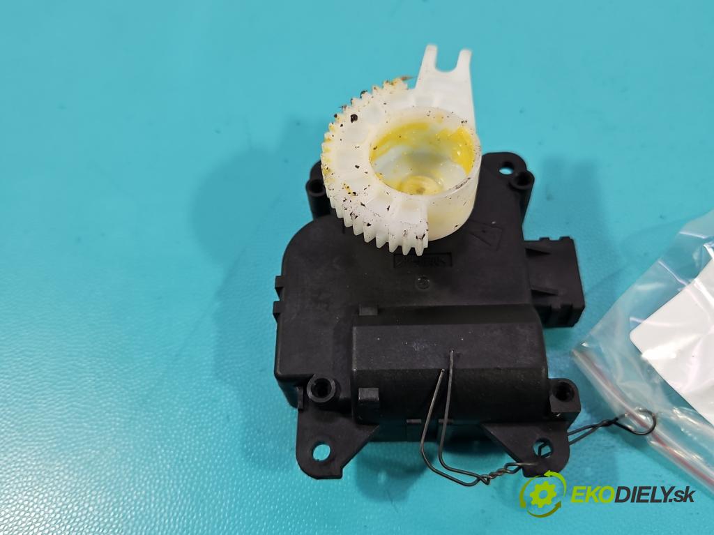 Honda Civic IX 2011-2017 1.8 16V 141 hp manual 104 kW 1798 cm3 5- motorek topení 113800-3430