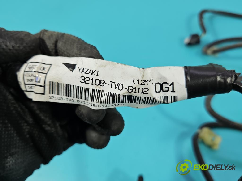 Honda Civic IX 2011-2017 1.8 16V 141 HP manual 104 kW 1798 cm3 5- Zväzok: nárazník zadné 32108-TV0-G102