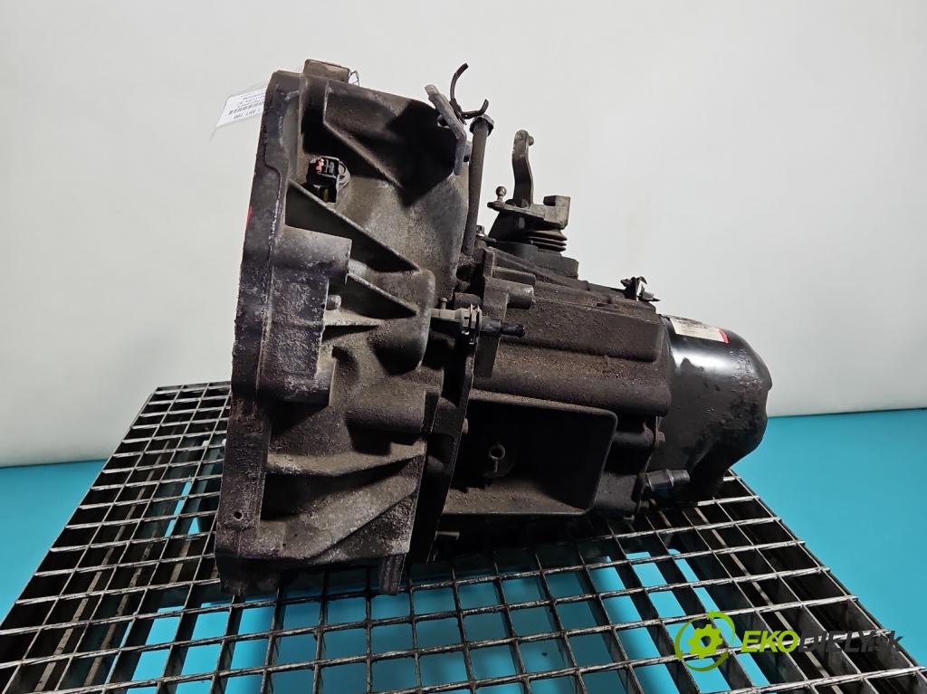 Nissan Micra K13 2010-2017 1.2 12V 80 hp manual 59 kW 1198 cm3 5- převodovka stupňová manual JH3303