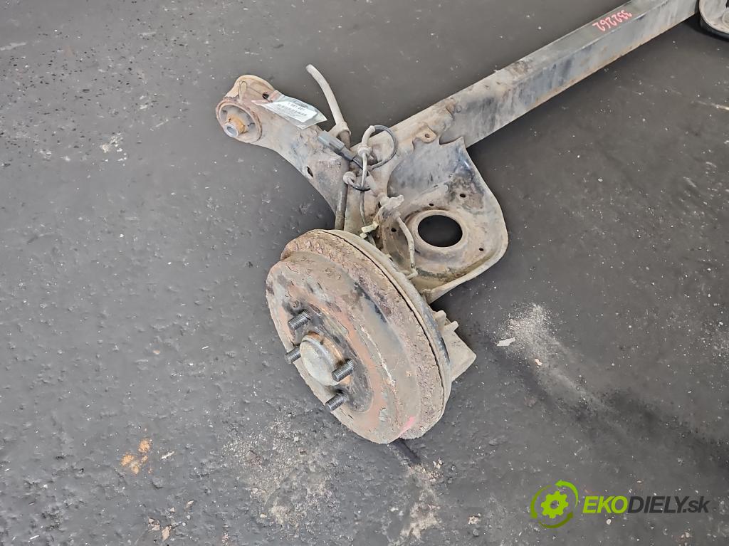 Nissan Micra K13 2010-2017 1.2 12V 80 HP manual 59 kW 1198 cm3 5- zadna výstuha  (Výstuha zadná)