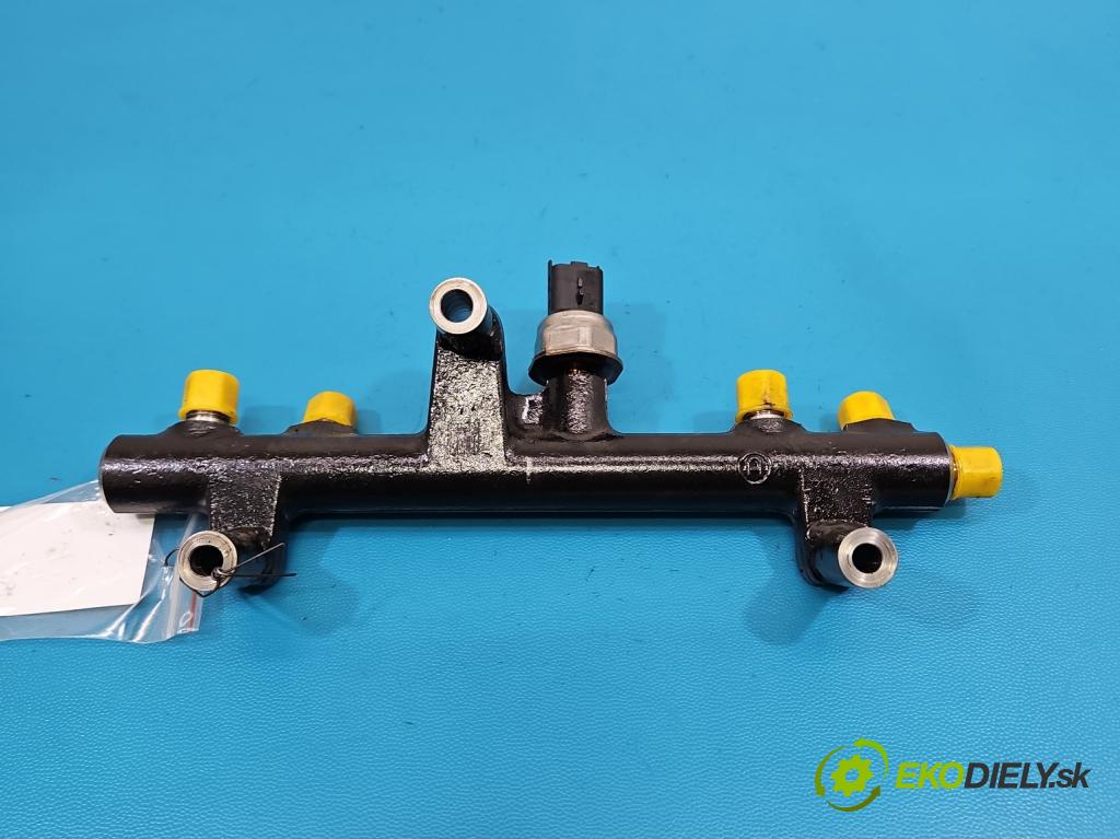 Citroen DS4 2011-2015 2.0 hdi RH02 163 HP manual 120 kW 1997 cm3 5- lišta vstrekovacia 9681909680 (Vstrekovacia lišta)