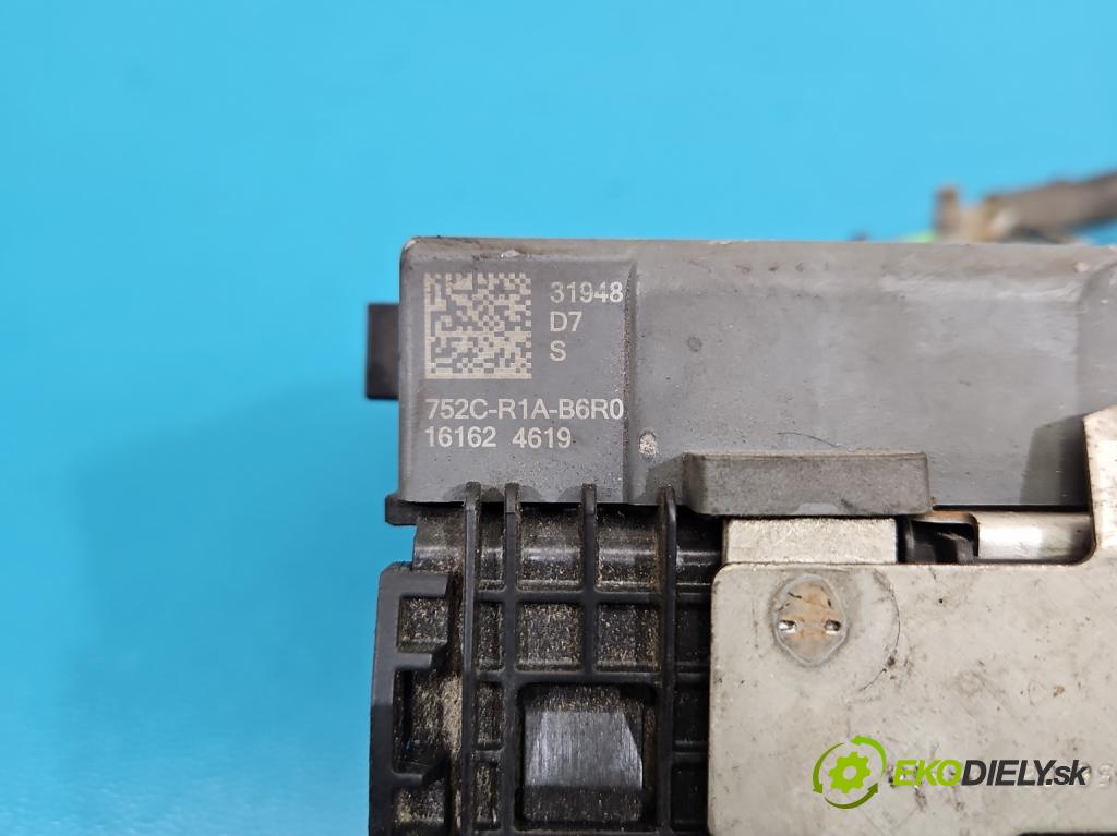 Citroen DS4 2011-2015 2.0 hdi RH02 163 hp manual 120 kW 1997 cm3 5- kontakt plusová 9665878080