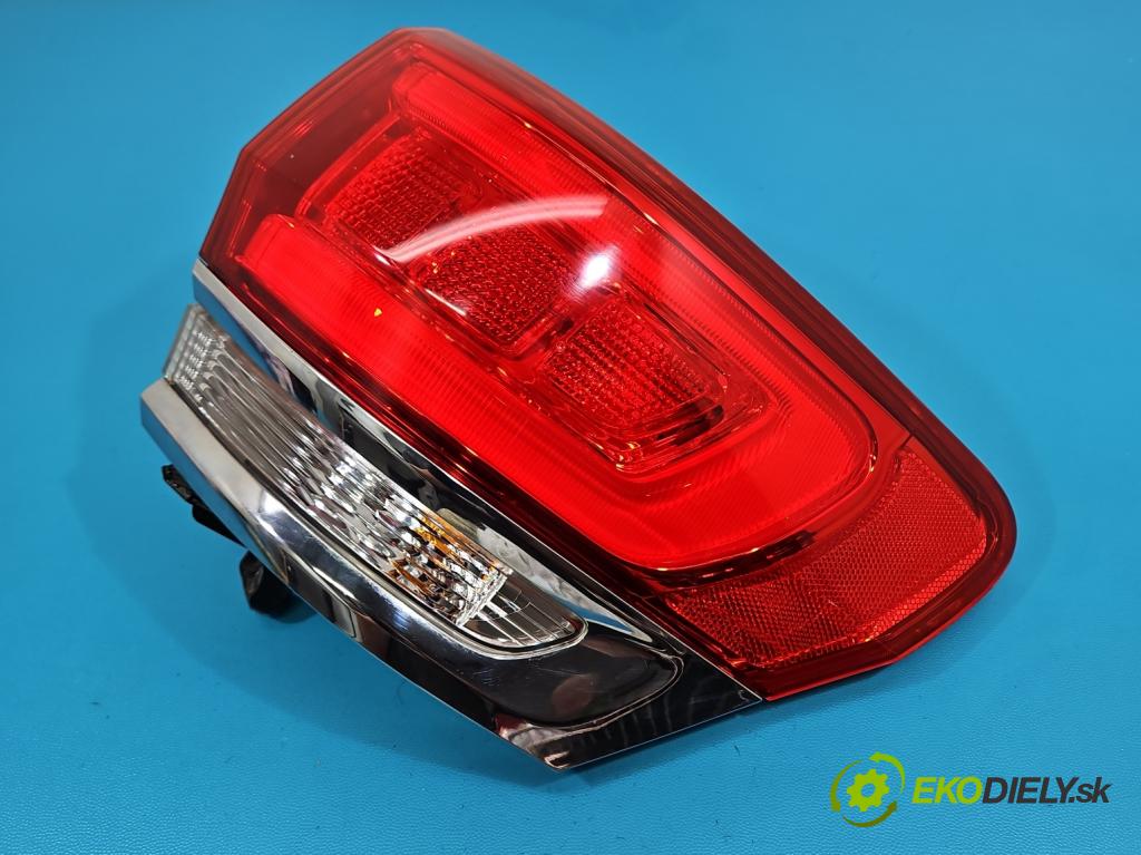 Jeep Grand Cherokee WK2 IV 2010-2021 3.0 CRD 250 HP automatic 184 kW 2987 cm3 5- svetlo / reflektor zadné pravé P68110000AE (Kľučka dverí ostatné)