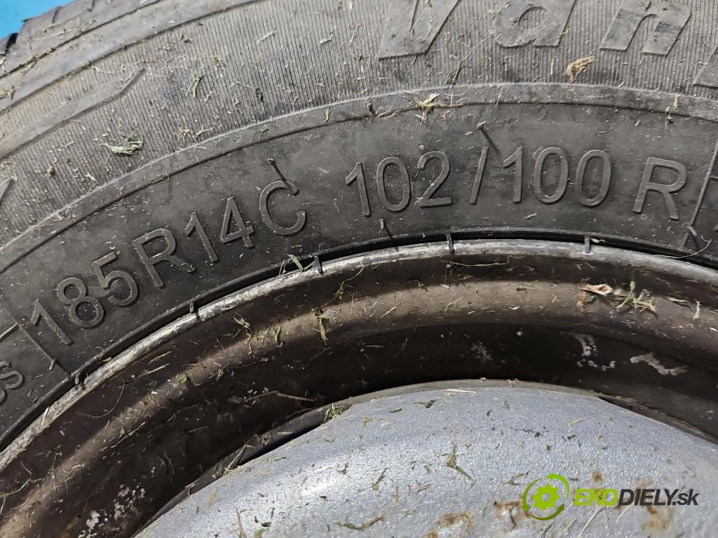 Mercedes KACZKA T1 W601 2.9d 98 hp manual 72 kW 2874 cm3 5- kolo 1 kusov
