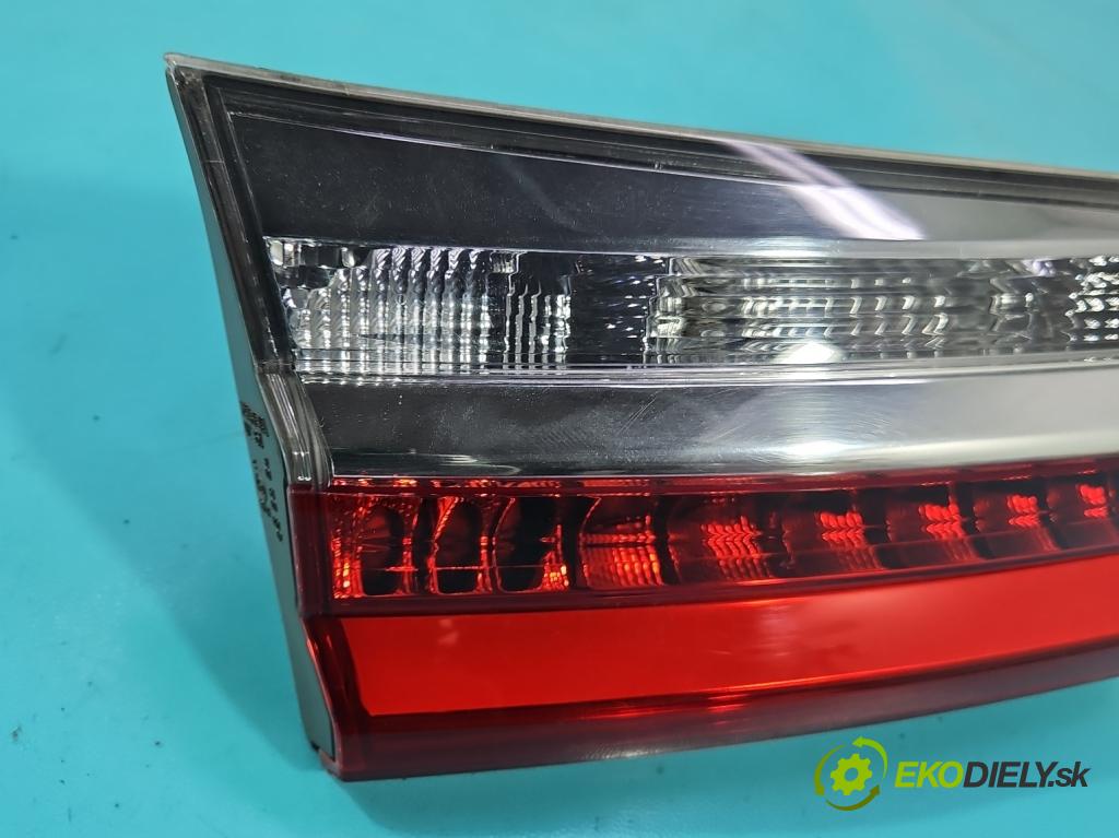 Toyota Corolla E16/E18  2013-2019 1.3 16V 99 HP manual 73 kW 1329 cm3 4- svetlo / reflektor zadné ľavé 81590-02A20 (Kľučka dverí ostatné)