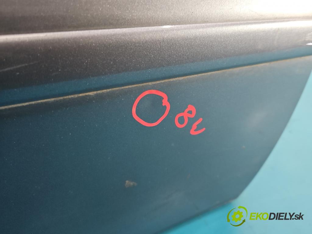Audi A4 B5 1994-2001 1.9 tdi 90 HP manual 66 kW 1896 cm3 4- dvere predné pravé  (Kľučka dverí ostatné)