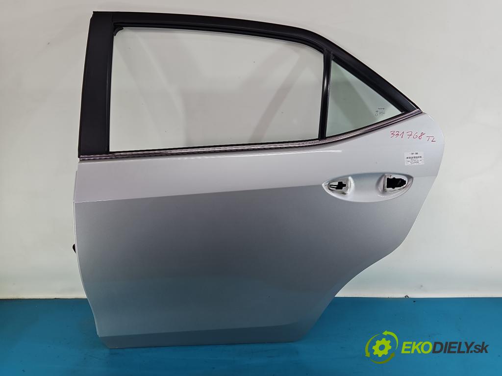 Toyota Corolla E16/E18  2013-2019 1.3 16V 99 HP manual 73 kW 1329 cm3 4- dvere zadné ľavé  (Kľučka dverí ostatné)