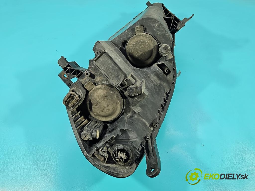 Opel Zafira B 2005-2014 1.7 cdti 110 HP manual 81 kW 1686 cm3 5- Reflektor: pravý 13260845 (Svetlo predné pravé)
