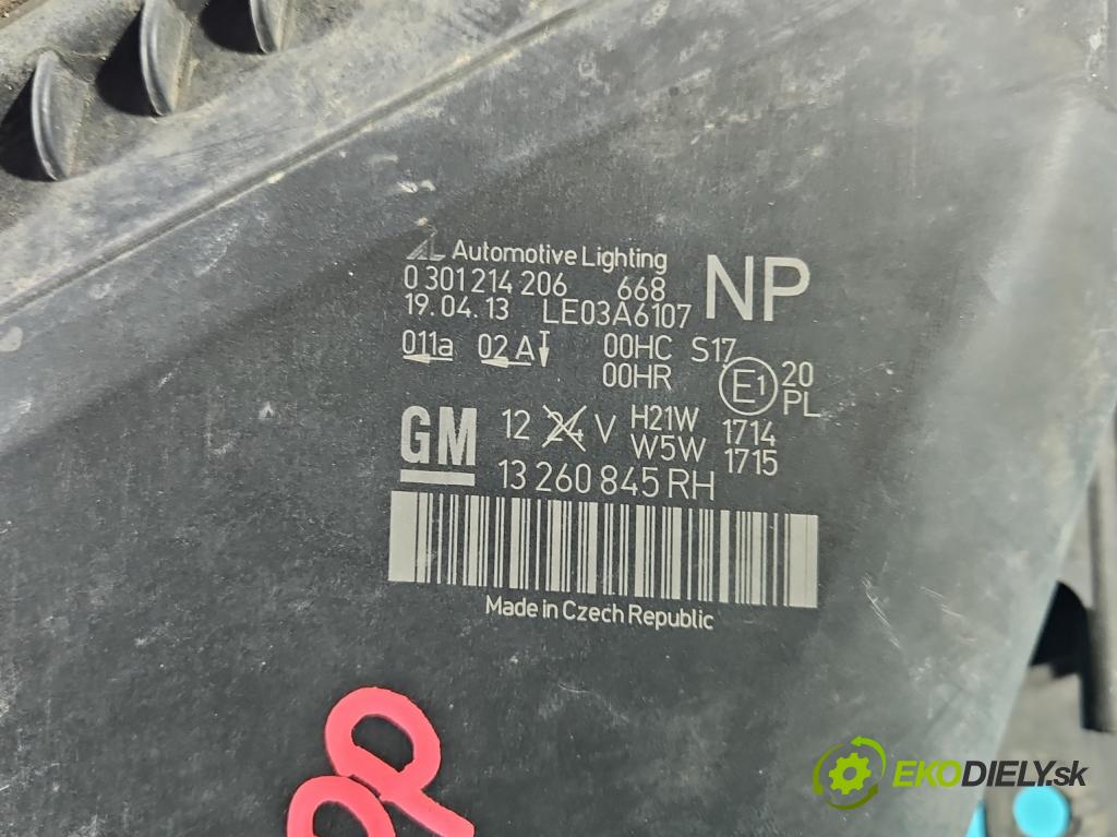 Opel Zafira B 2005-2014 1.7 cdti 110 HP manual 81 kW 1686 cm3 5- Reflektor: pravý 13260845 (Svetlo predné pravé)