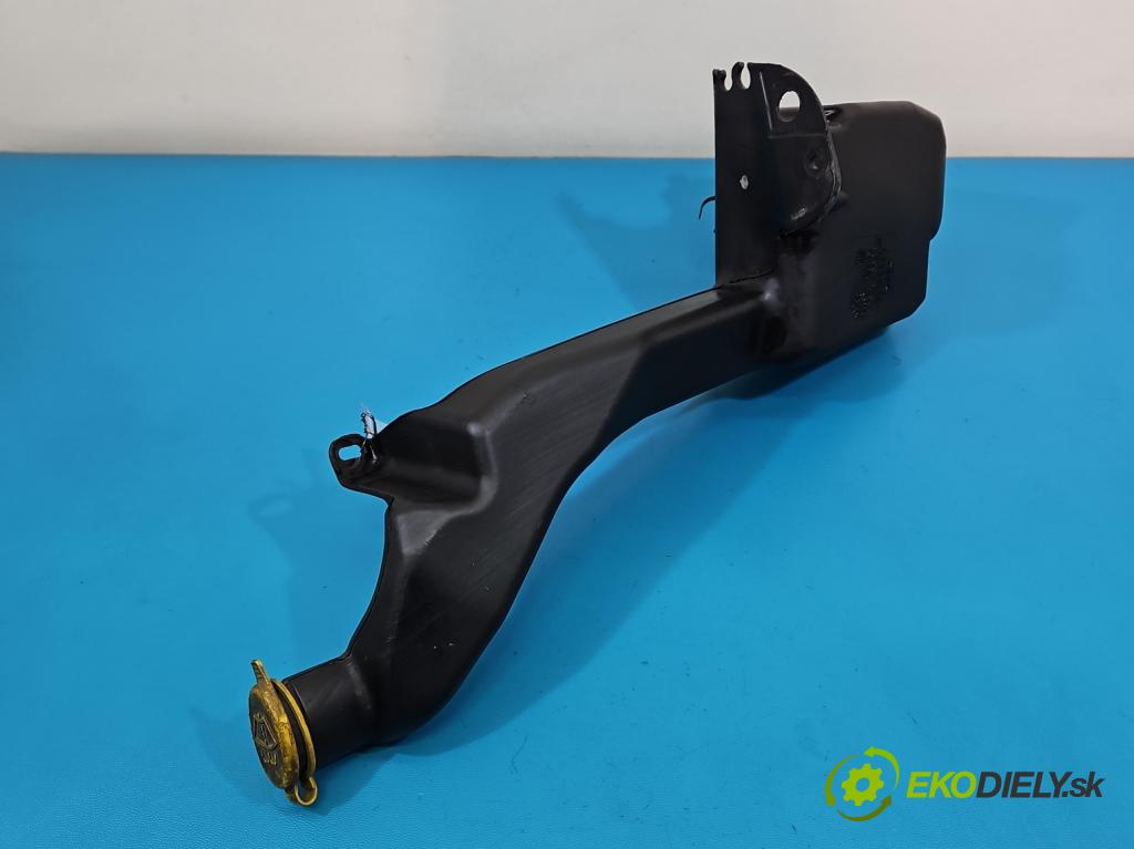 Opel Zafira B 2005-2014 1.7 cdti 110 hp manual 81 kW 1686 cm3 5- nádržka tekutina: ostřikovačů 367976623