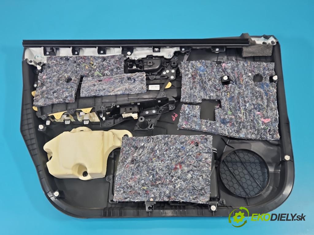 Toyota Corolla E16/E18  2013-2019 1.3 16V 99 HP manual 73 kW 1329 cm3 4- Čalounictví: dvere predné pravé