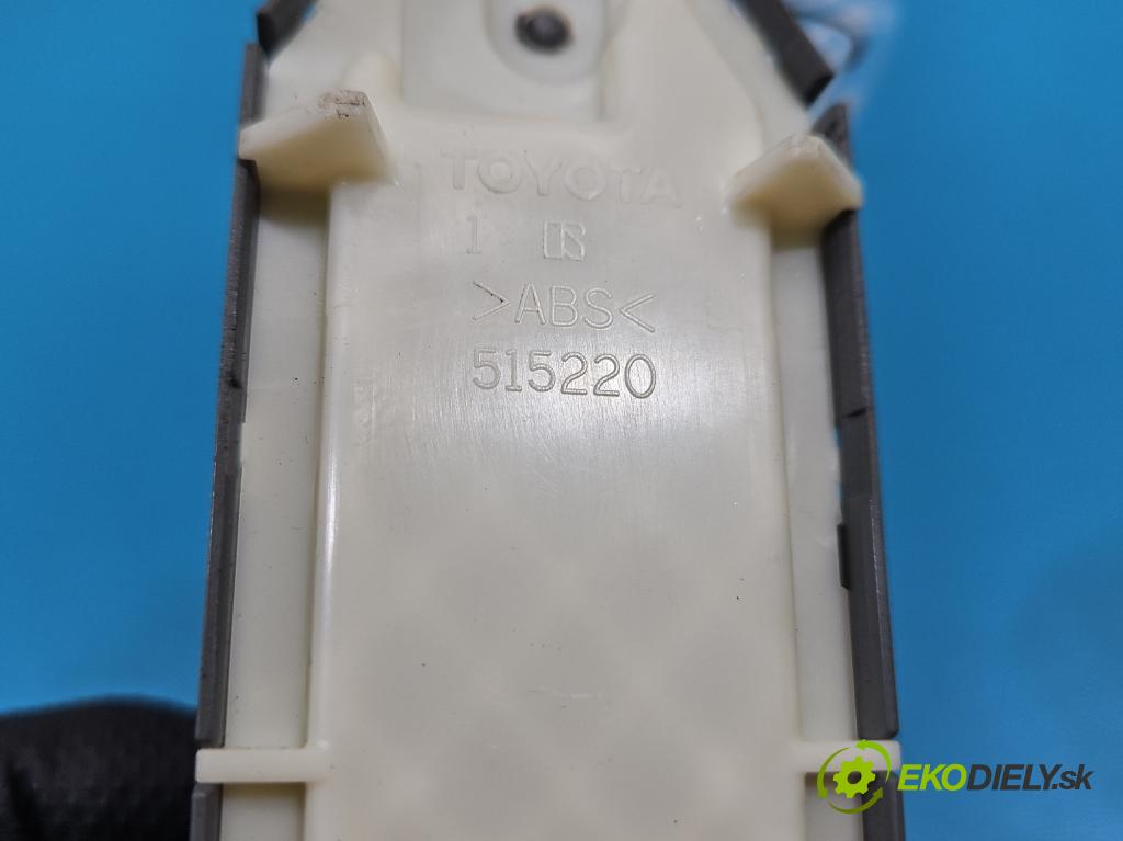 Toyota Corolla E16/E18  2013-2019 1.3 16V 99 HP manual 73 kW 1329 cm3 4- prepínač okien spätných zrkadiel