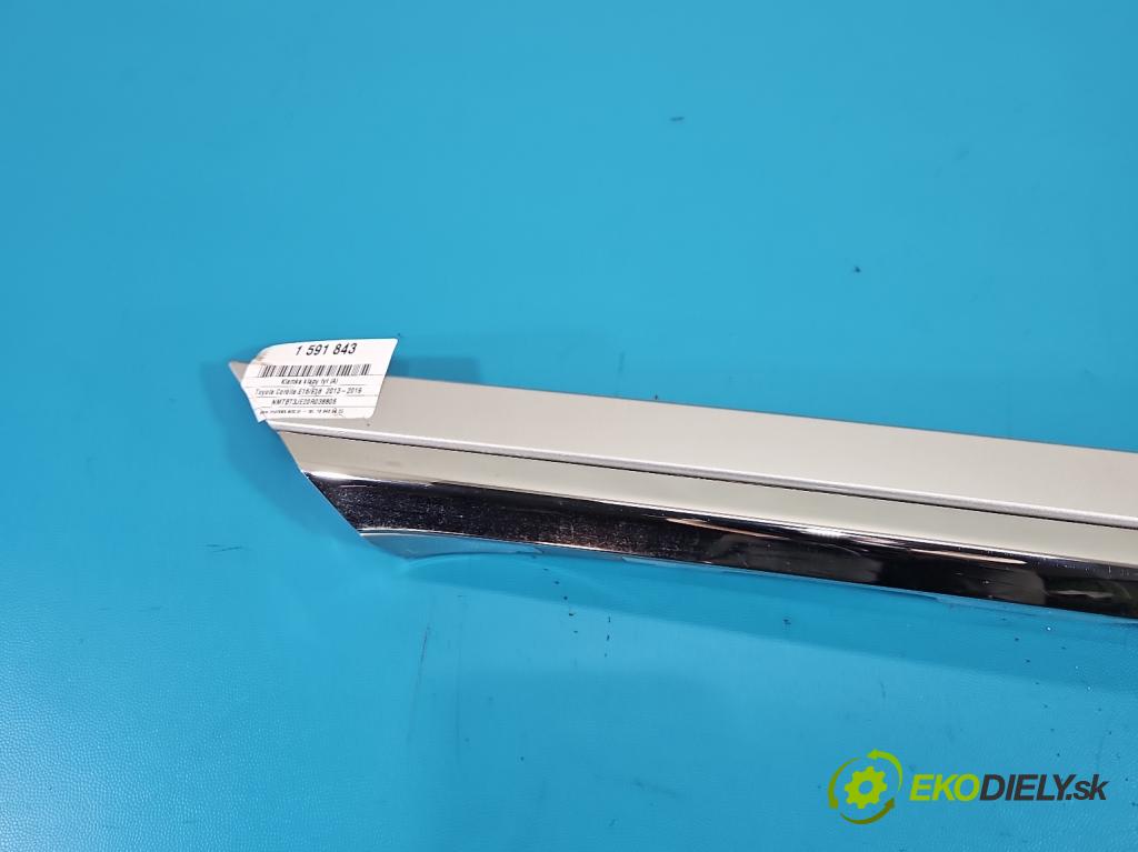 Toyota Corolla E16/E18  2013-2019 1.3 16V 99 hp manual 73 kW 1329 cm3 4- klika kufrových dveří zadní 76811-02E60