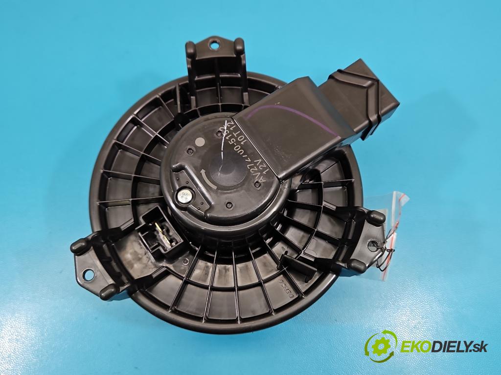 Toyota Corolla E16/E18 2013-2019 1.3 16V 99 HP manual 73 kW 1329 cm3 4- ventilátor vzduchu AV272700-5152