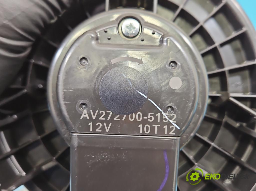 Toyota Corolla E16/E18 2013-2019 1.3 16V 99 HP manual 73 kW 1329 cm3 4- ventilátor vzduchu AV272700-5152