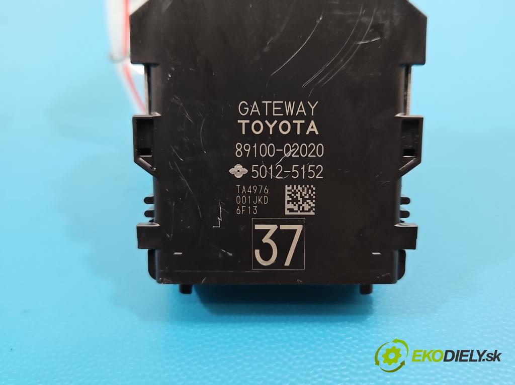 Toyota Corolla E16/E18  2013-2019 1.3 16V 99 HP manual 73 kW 1329 cm3 4- riadiaca jednotka ostatné 89100-02020