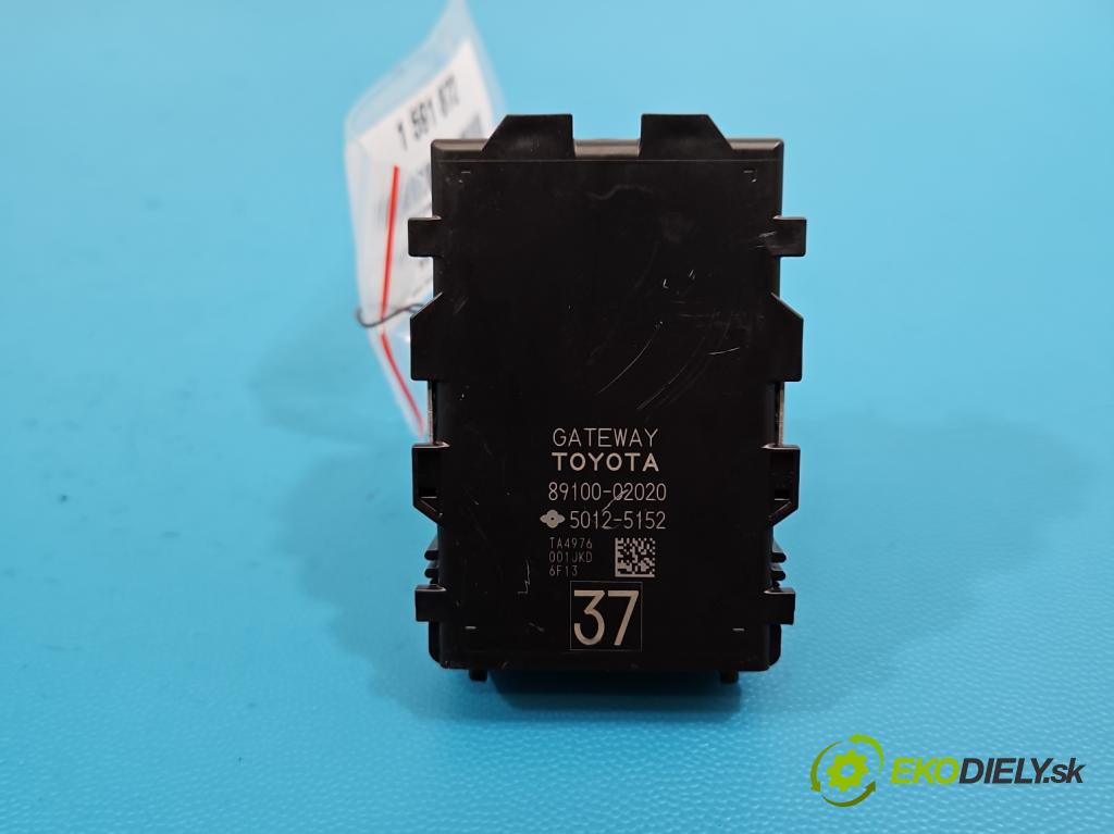 Toyota Corolla E16/E18  2013-2019 1.3 16V 99 HP manual 73 kW 1329 cm3 4- riadiaca jednotka ostatné 89100-02020