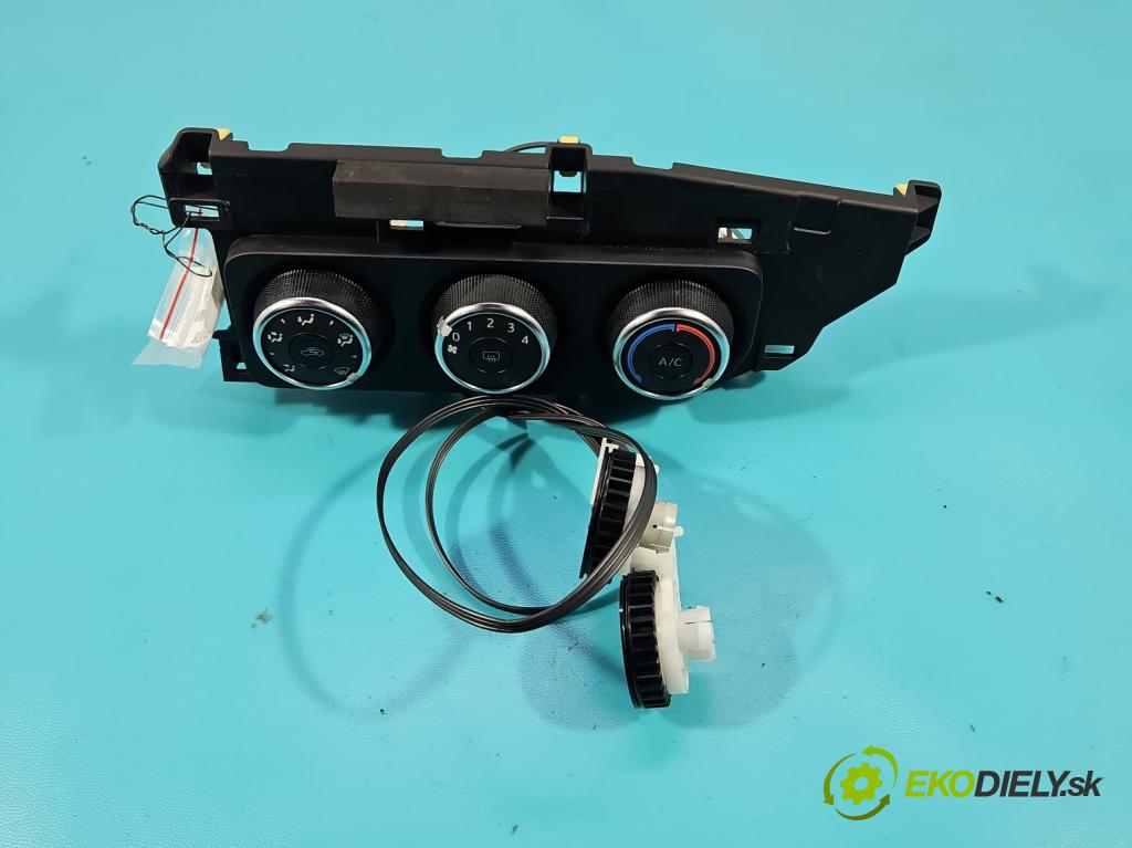 Toyota Corolla E16/E18  2013-2019 1.3 16V 99 HP manual 73 kW 1329 cm3 4- panel kúrenia 55406-02330