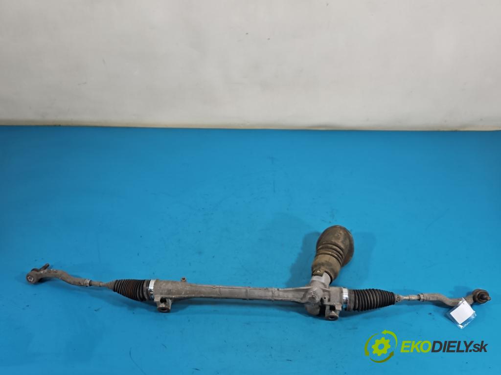 Toyota Corolla E16/E18  2013-2019 1.3 16V 99 HP manual 73 kW 1329 cm3 4- Ozubené kolo: volant