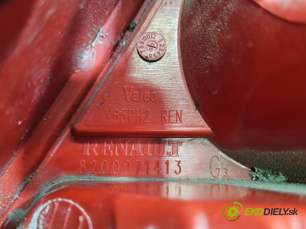 Renault Clio II 1998-2012 1.2 16V 75 HP manual 55 kW 1149 cm3 3- svetlo / reflektor zadné ľavé 8200071413G (Kľučka dverí ostatné)