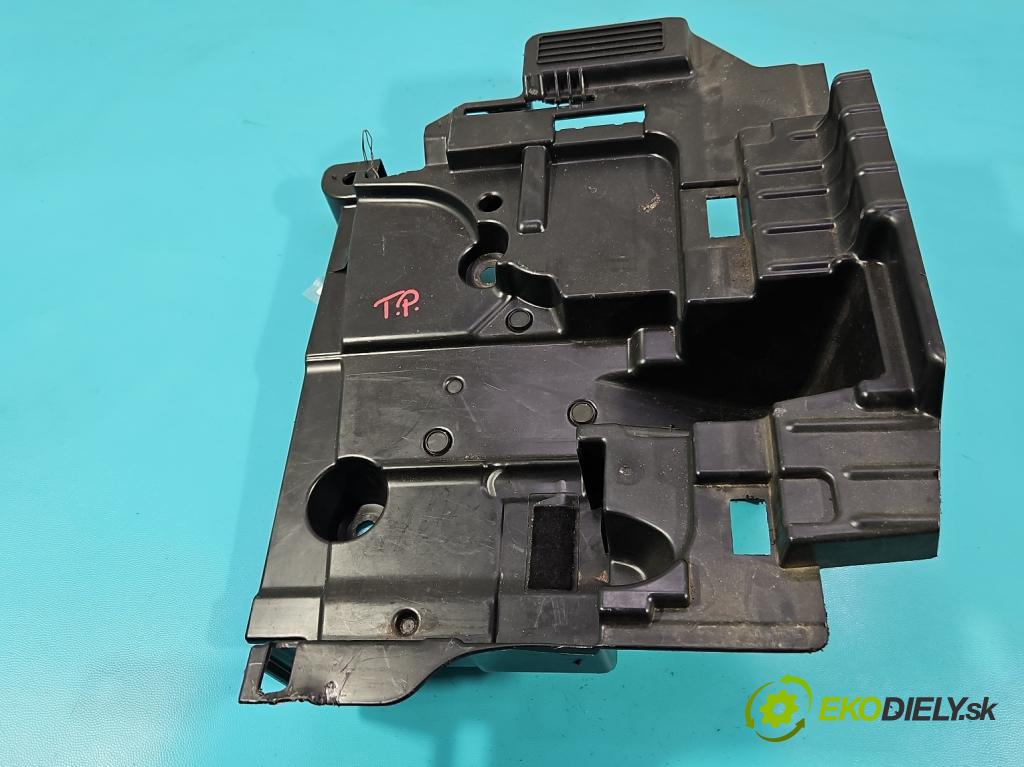 Bmw 5 G30 2017-2024 2.0d 190 HP automatic 140 kW 1995 cm3 5- kryt plast 7387472