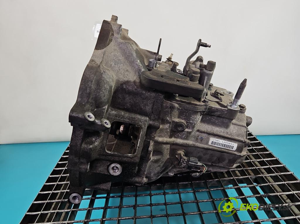 Honda Fr-v 2.0 16V 150 HP manual 110 kW 1998 cm3 5- prevodovka stupeň,rýchlosť manual JTW5
