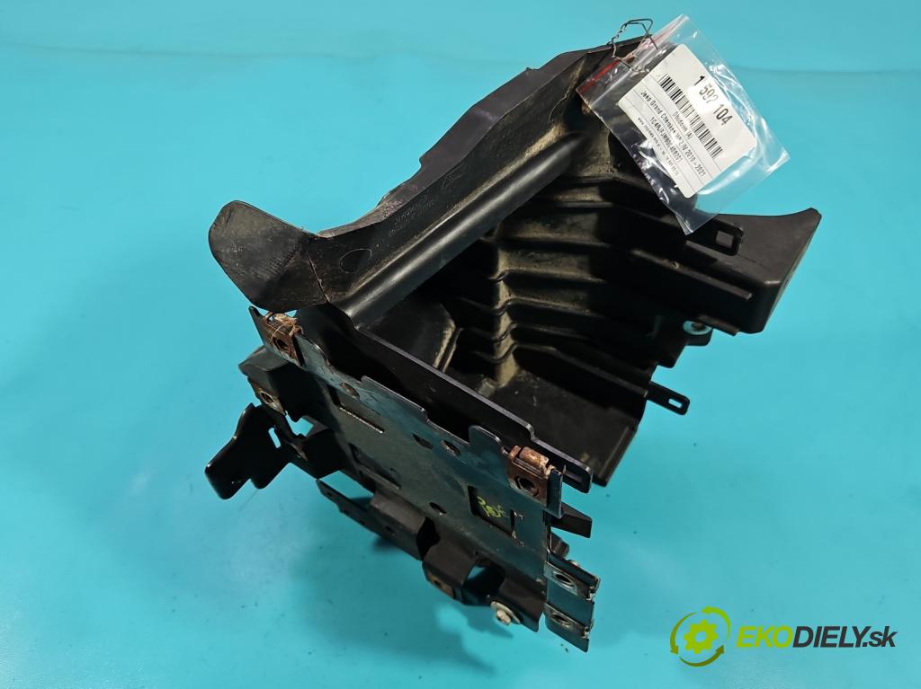Jeep Grand Cherokee WK2 IV 2010-2021 3.0 CRD 250 HP automatic 184 kW 2987 cm3 5- obal 68251775AA