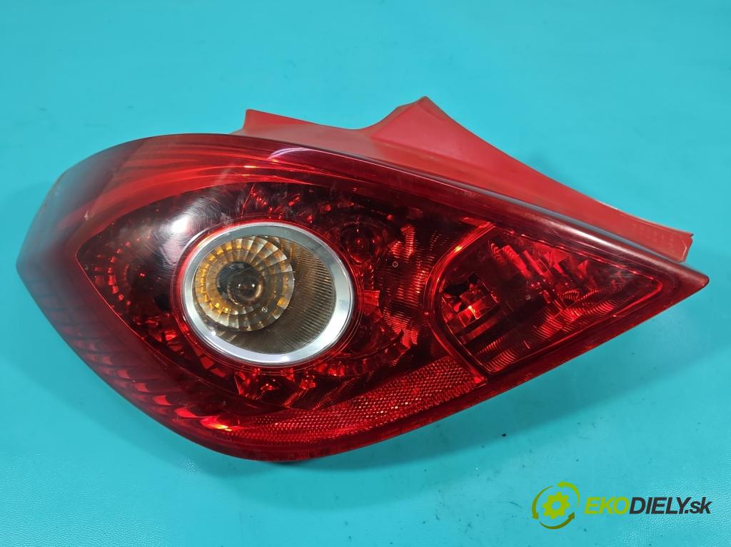 Opel Corsa D 2006-2014 1.4 16V 90 hp manual 66 kW 1364 cm3 3- světlo zadní levé 13186350 (Klika dveří ostatní)