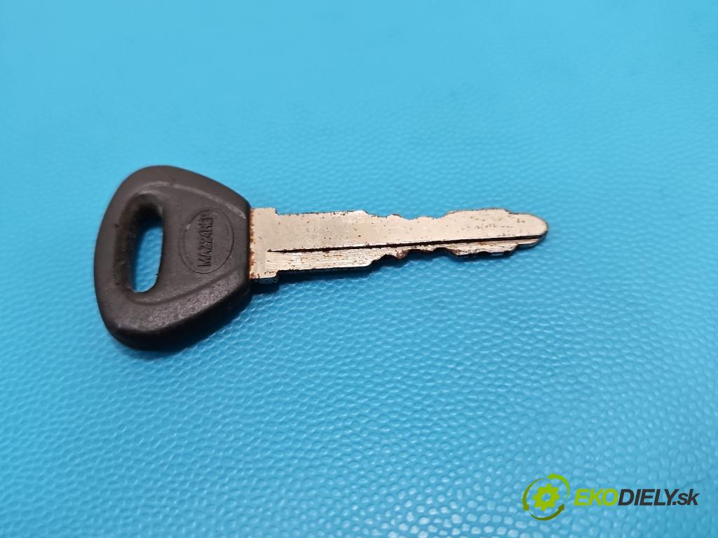 Mazda Demio 1.3 16V 72 hp manual 53 kW 1324 cm3 5- spínací skříňka  (Spínací skříňka)