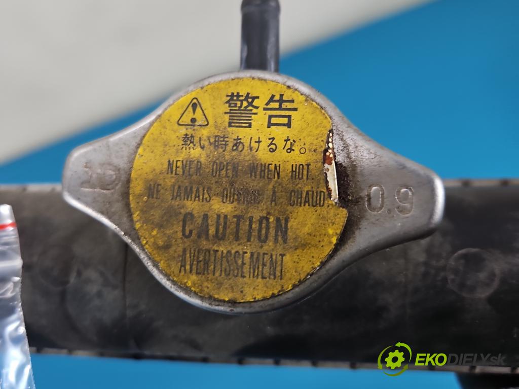 Mazda Demio 1.3 16V 72 hp manual 53 kW 1324 cm3 5- Chladič vody  (Vodní chladič)
