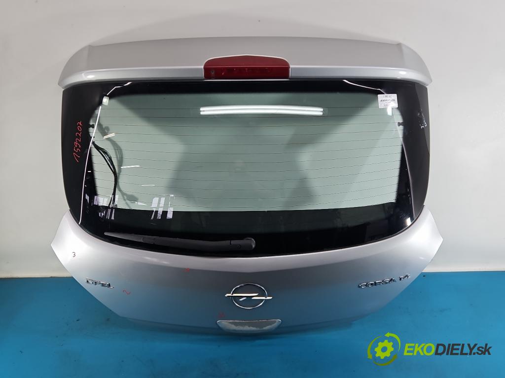 Opel Corsa D 2006-2014 1.4 16V 90 HP manual 66 kW 1364 cm3 3- zadna kufor  (Kapota zadná (kufor))