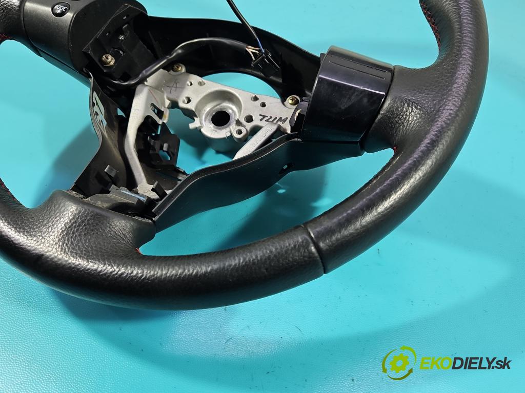 Toyota Rav4 II 2000-2005 2.0 D4D 1CDFTV 116 HP manual 85 kW 1995 cm3 5- volant  (Volant)
