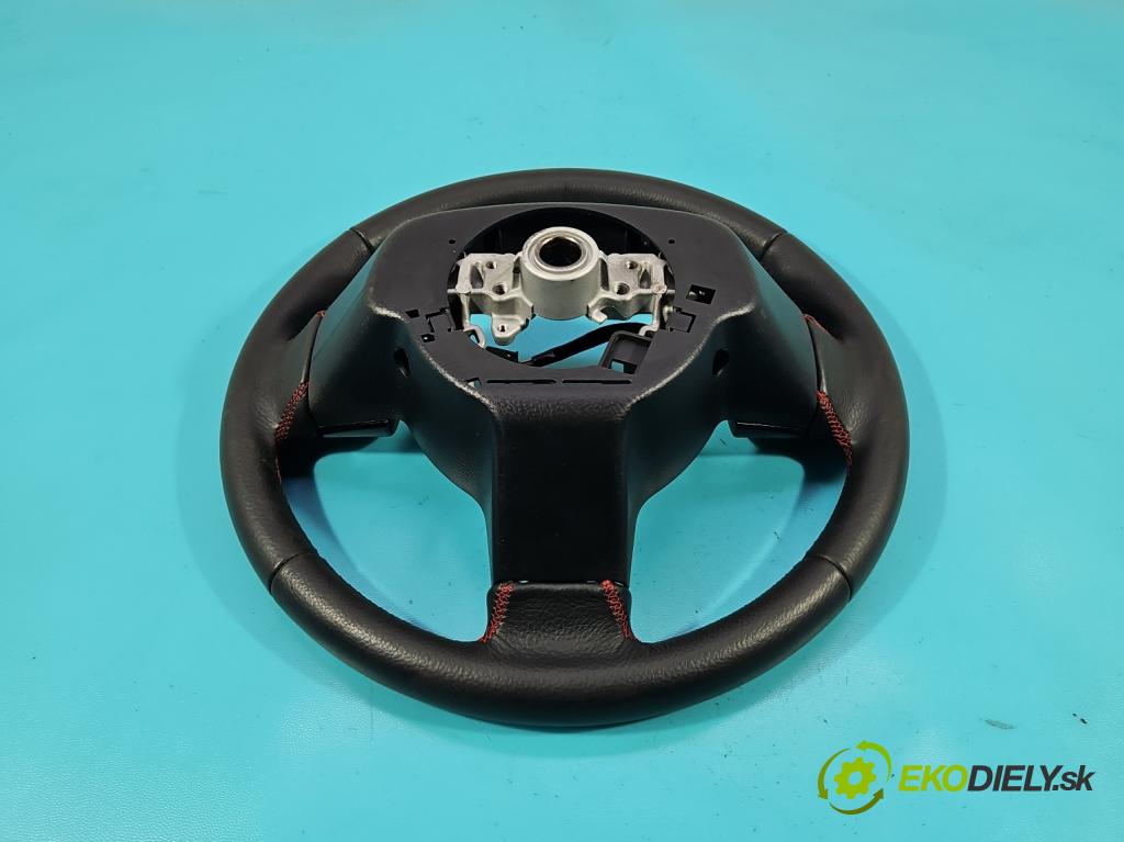 Toyota Rav4 II 2000-2005 2.0 D4D 1CDFTV 116 HP manual 85 kW 1995 cm3 5- volant  (Volant)