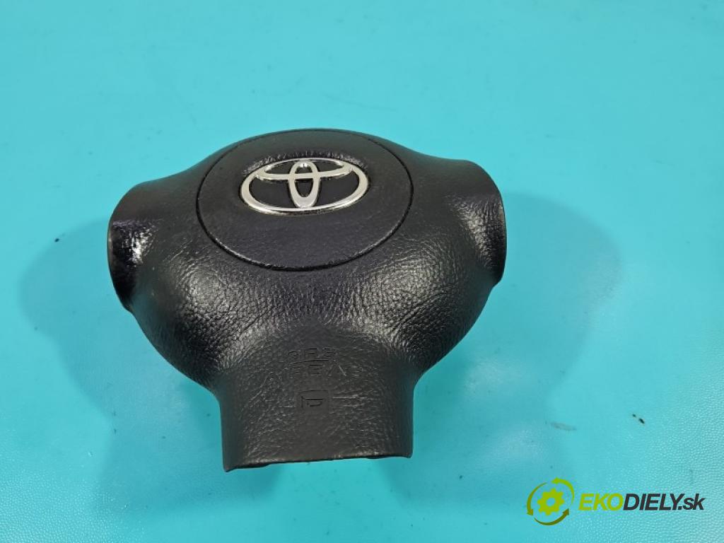 Toyota Rav4 II 2000-2005 2.0 D4D 1CDFTV 116 HP manual 85 kW 1995 cm3 5- airbag vzduch: Řidiči:  (Airbag)