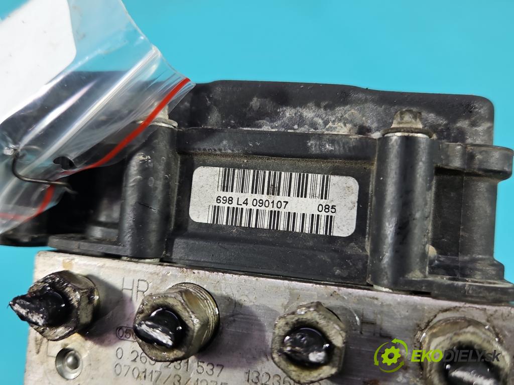 Opel Corsa D 2006-2014 1.4 16V 90 HP manual 66 kW 1364 cm3 3- čerpadlo abs 0265800422 (Pumpa ABS)