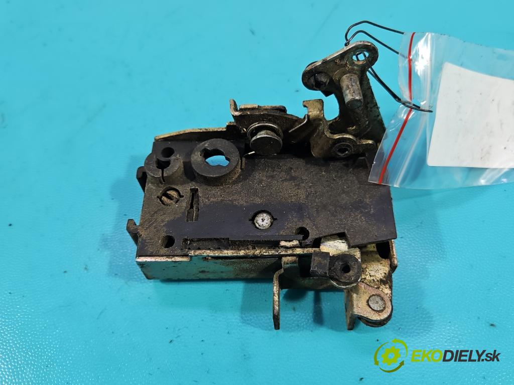 Citroen Saxo 1.0 8v 50KM manual 37 kW 954 cm3 5- zámok predné ľavý