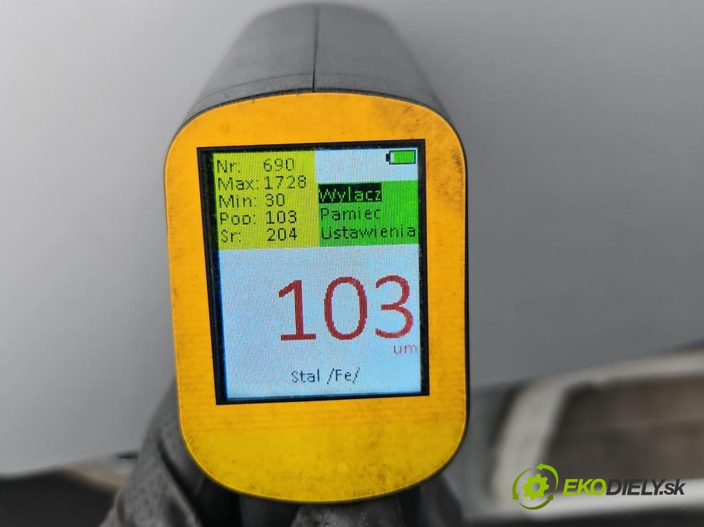 Toyota Corolla E16/E18  2013-2019 1.3 16V 99 HP manual 73 kW 1329 cm3 4- blatník zadné ľavý