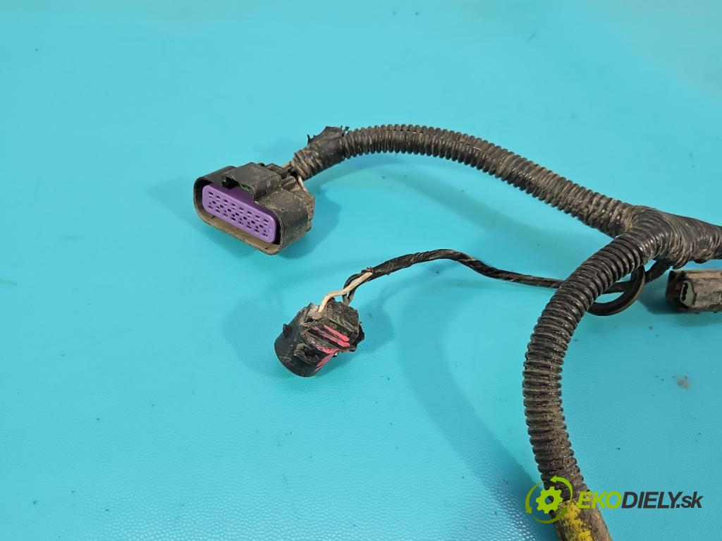 Jeep Grand Cherokee WK2 IV 2010-2021 3.0 CRD 250 HP automatic 184 kW 2987 cm3 5- Zväzok: nárazník zadné