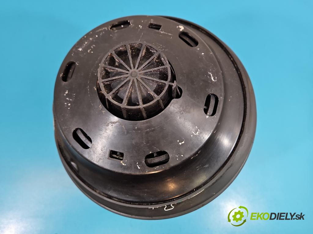 Jeep Grand Cherokee WK2 IV 2010-2021 3.0 CRD 250 HP automatic 184 kW 2987 cm3 5- airbag pneumatická 68258355AB
