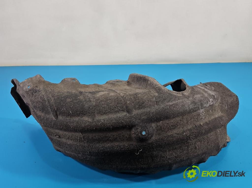 Toyota Corolla E16/E18  2013-2019 1.3 16V 99 hp manual 73 kW 1329 cm3 4- blatník: zadní levé 