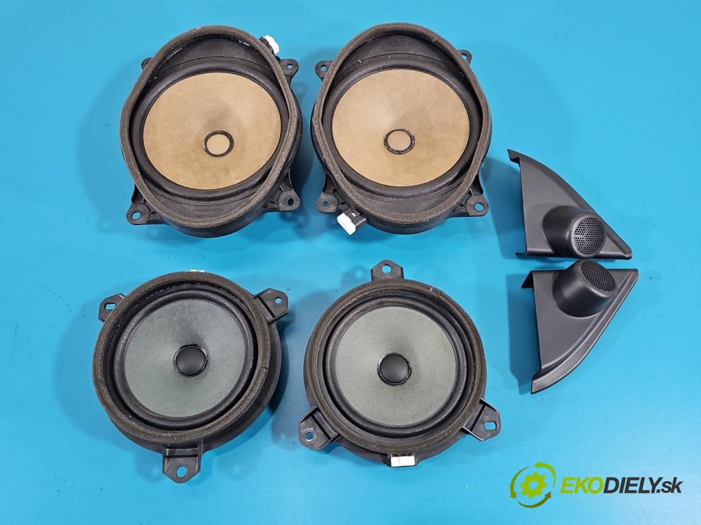 Toyota Corolla E16/E18  2013-2019 1.3 16V 99 HP manual 73 kW 1329 cm3 4- reproduktory komplet 86160-02A60