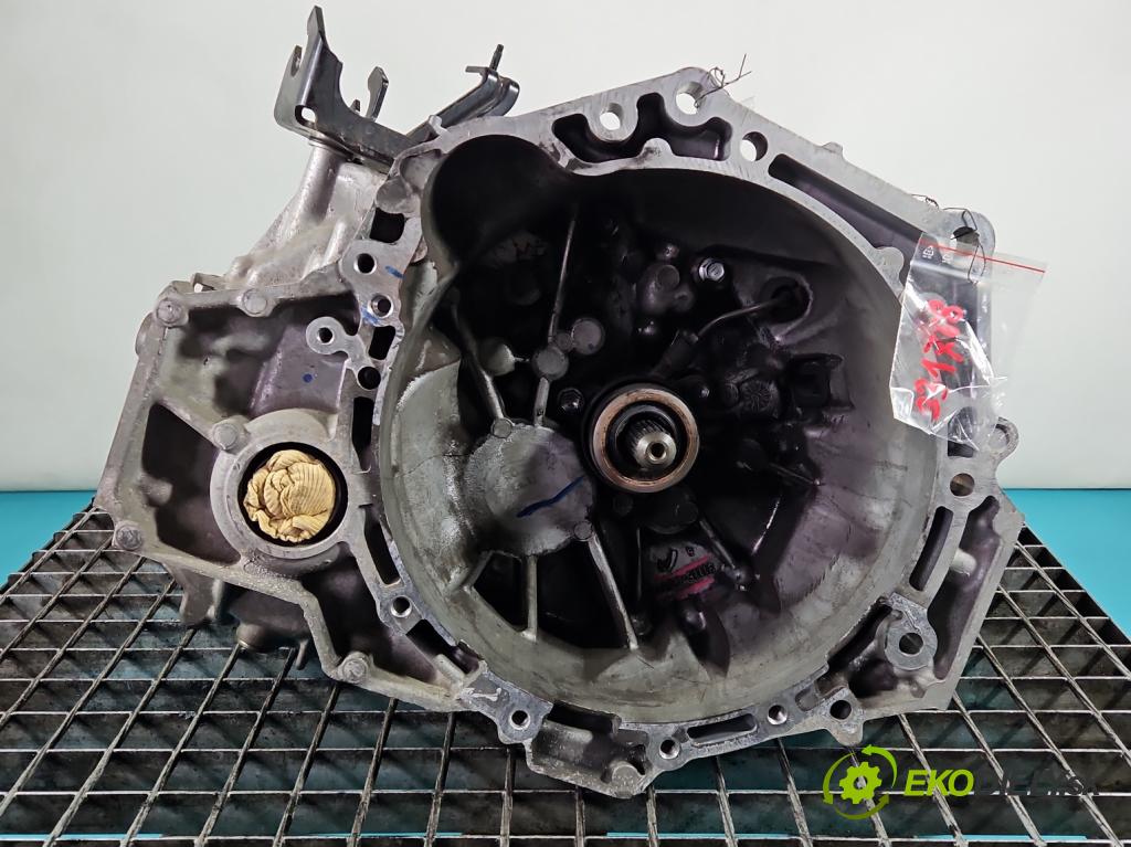 Toyota Corolla E16/E18  2013-2019 1.3 16V 99 HP manual 73 kW 1329 cm3 4- prevodovka stupeň,rýchlosť manual 31115-0D111