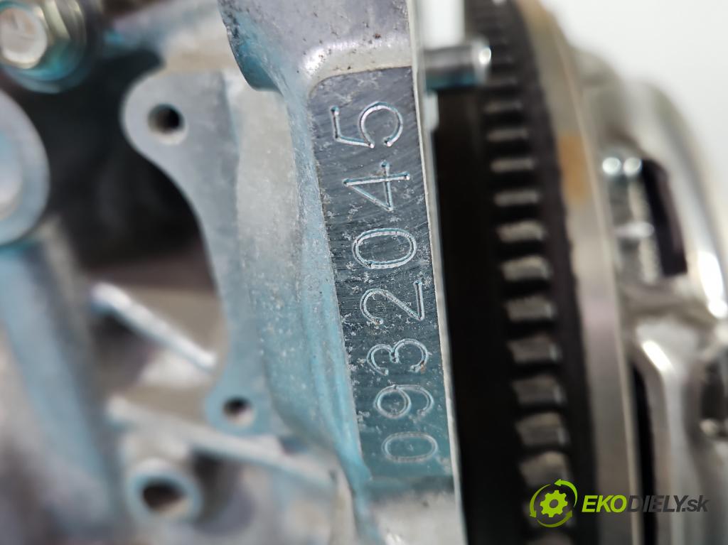 Toyota Corolla E16/E18  2013-2019 1.3 16V 99 hp manual 73 kW 1329 cm3 4- motor benzín 1NR